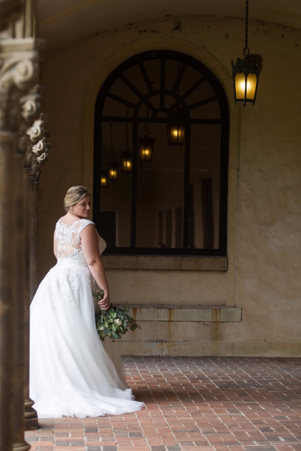 to-all-our-curvy-brides-this-is-a