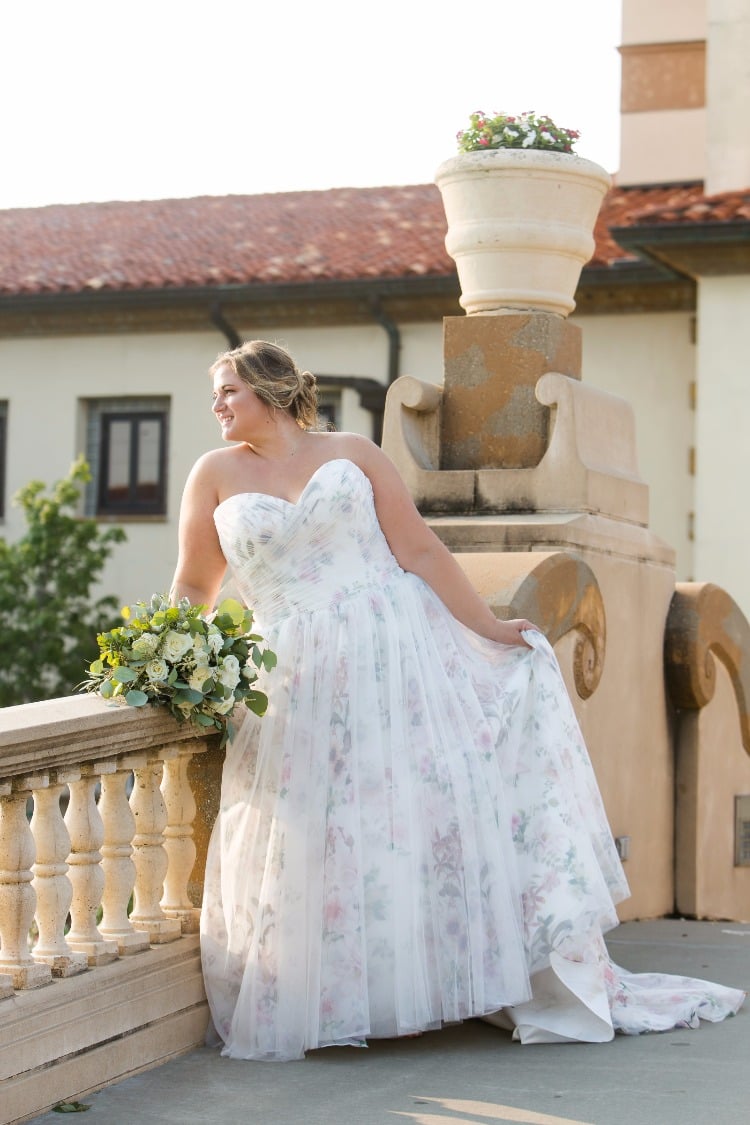 To All Our Curvy Brides, This Is A Bridal Shoot You'll Love!