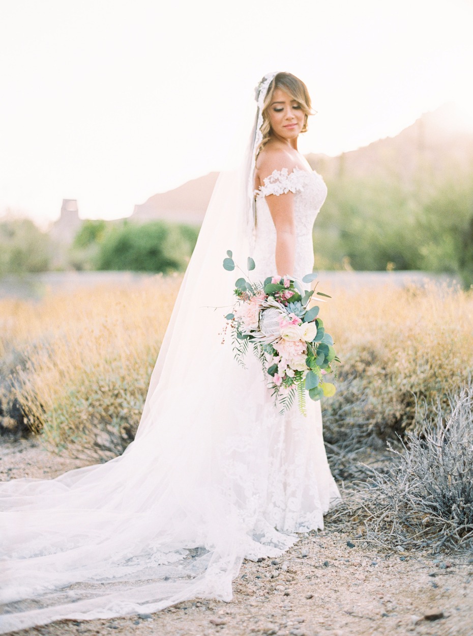 elegant bridal style for your desert wedding