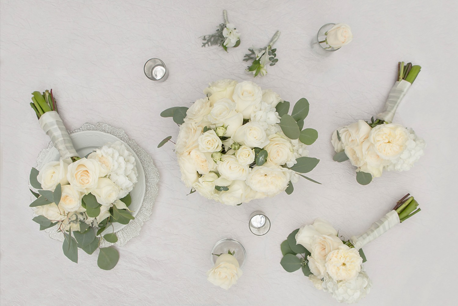 wedding-blooms-arranged-amp