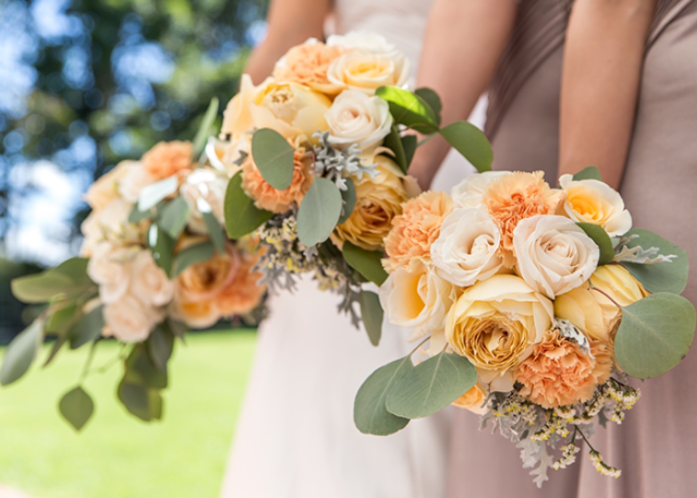 wedding-blooms-arranged-amp