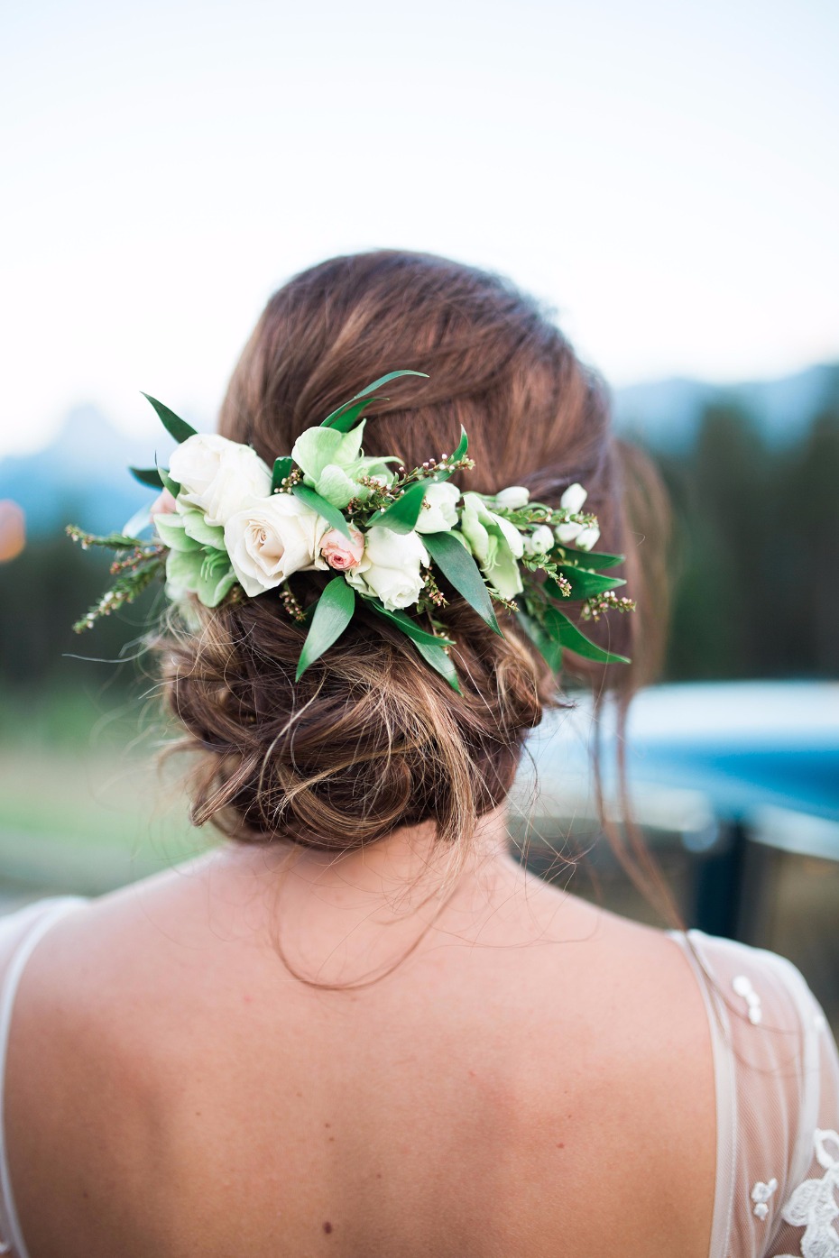 Floral hair accessory