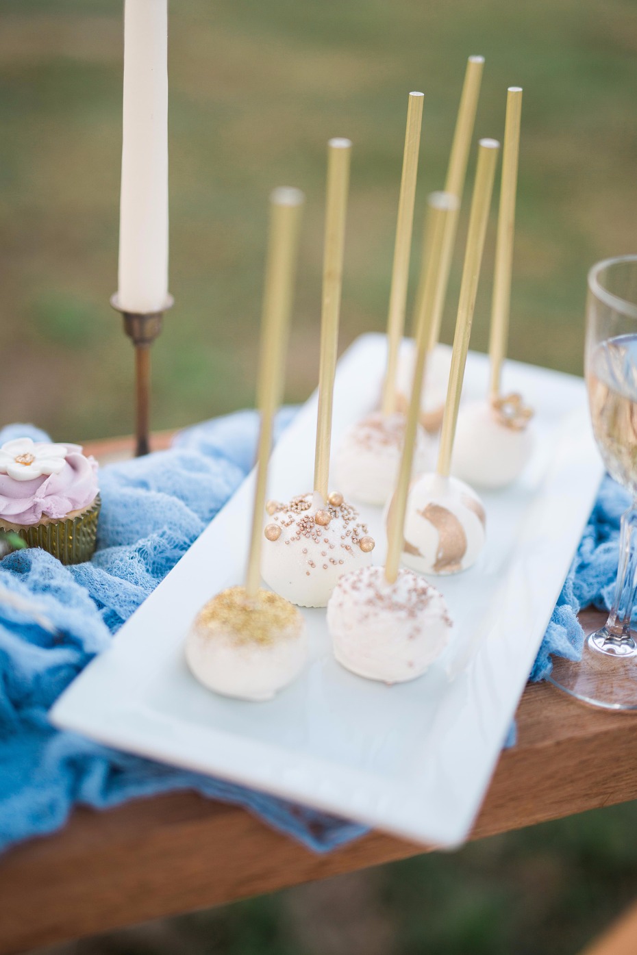 Cake pops for the reception