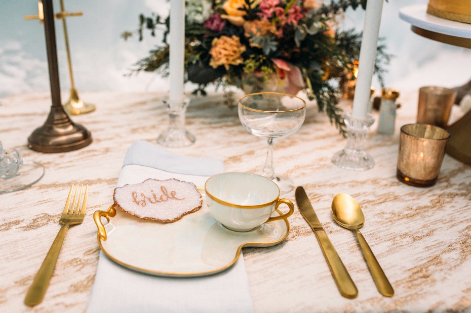 gold and opalescent wedding place setting