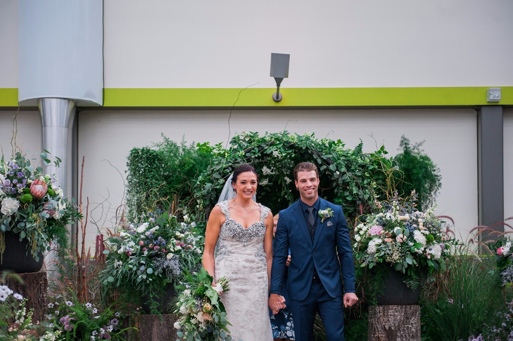 you-ve-never-seen-a-greenhouse-wedding