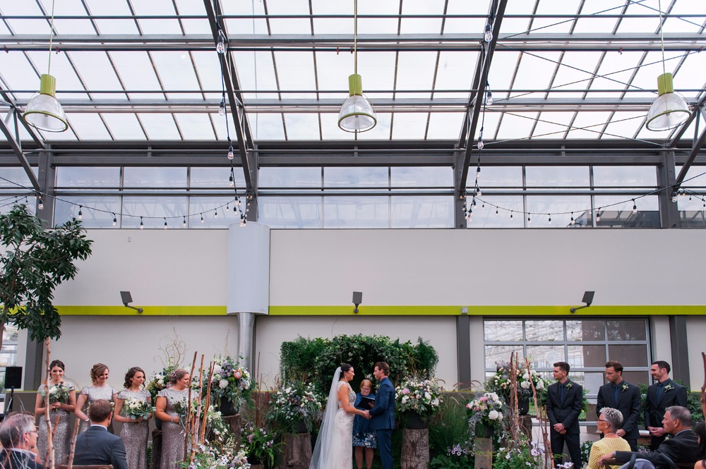 you-ve-never-seen-a-greenhouse-wedding