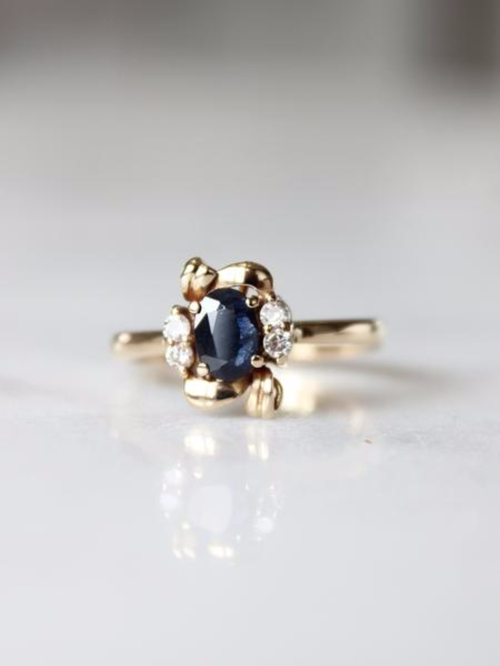 625349_have-you-ever-seen-a-sapphire-so