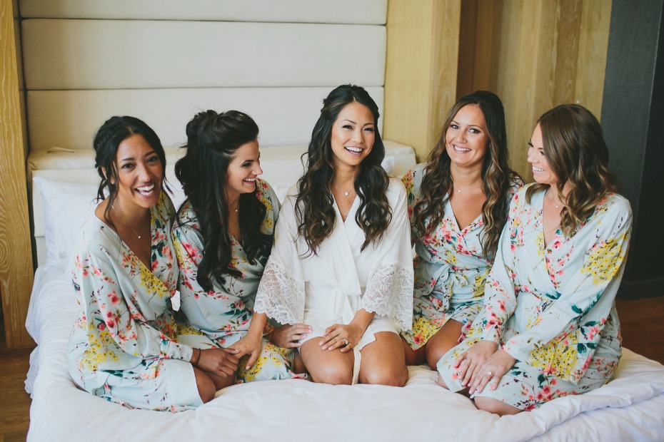 floral getting ready robes for your bridesmaids