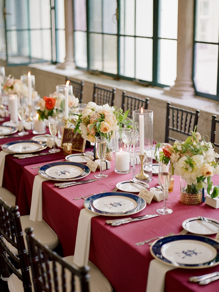 burgundy navy and gold wedding tablescape