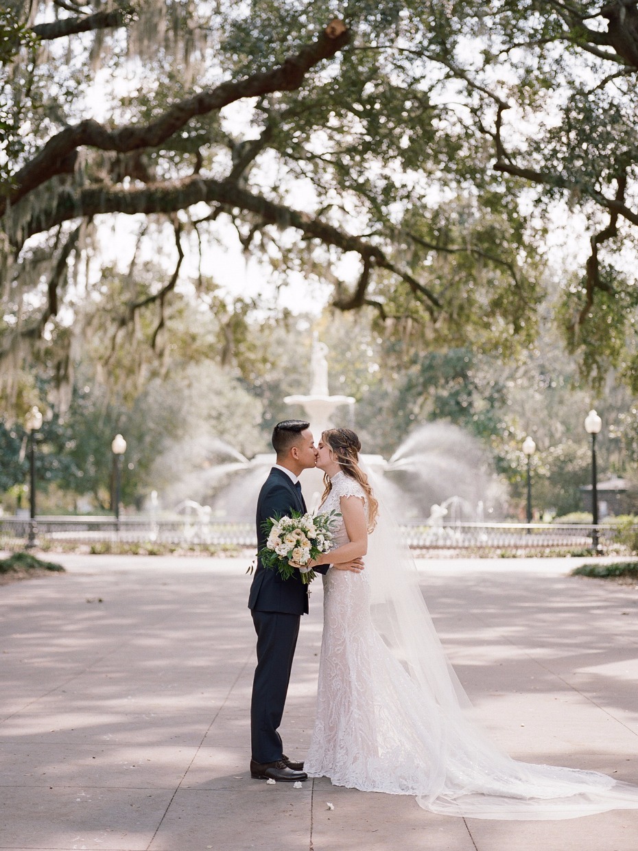 Beautiful Savannah wedding