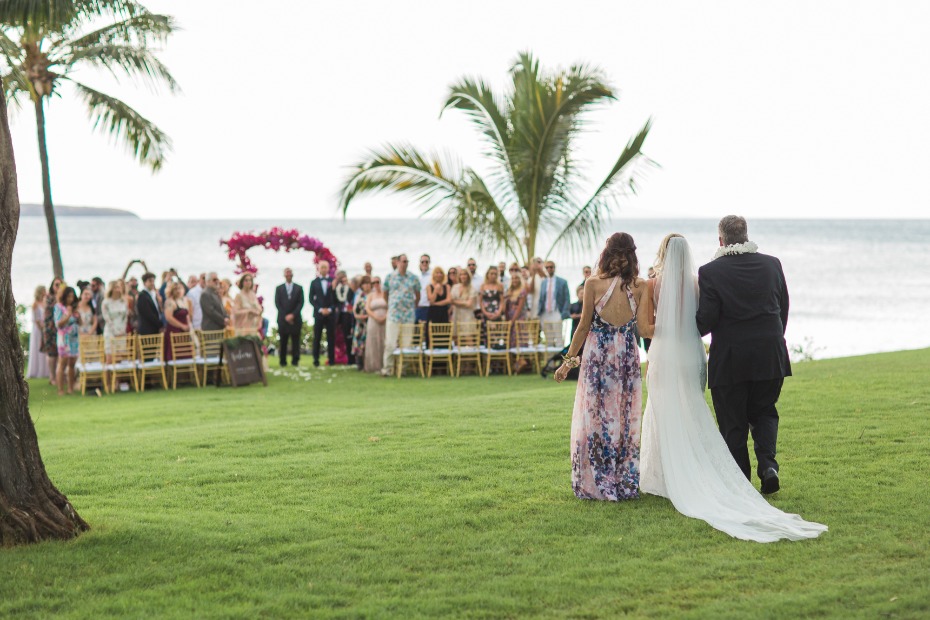 Pretty wedding in Maui