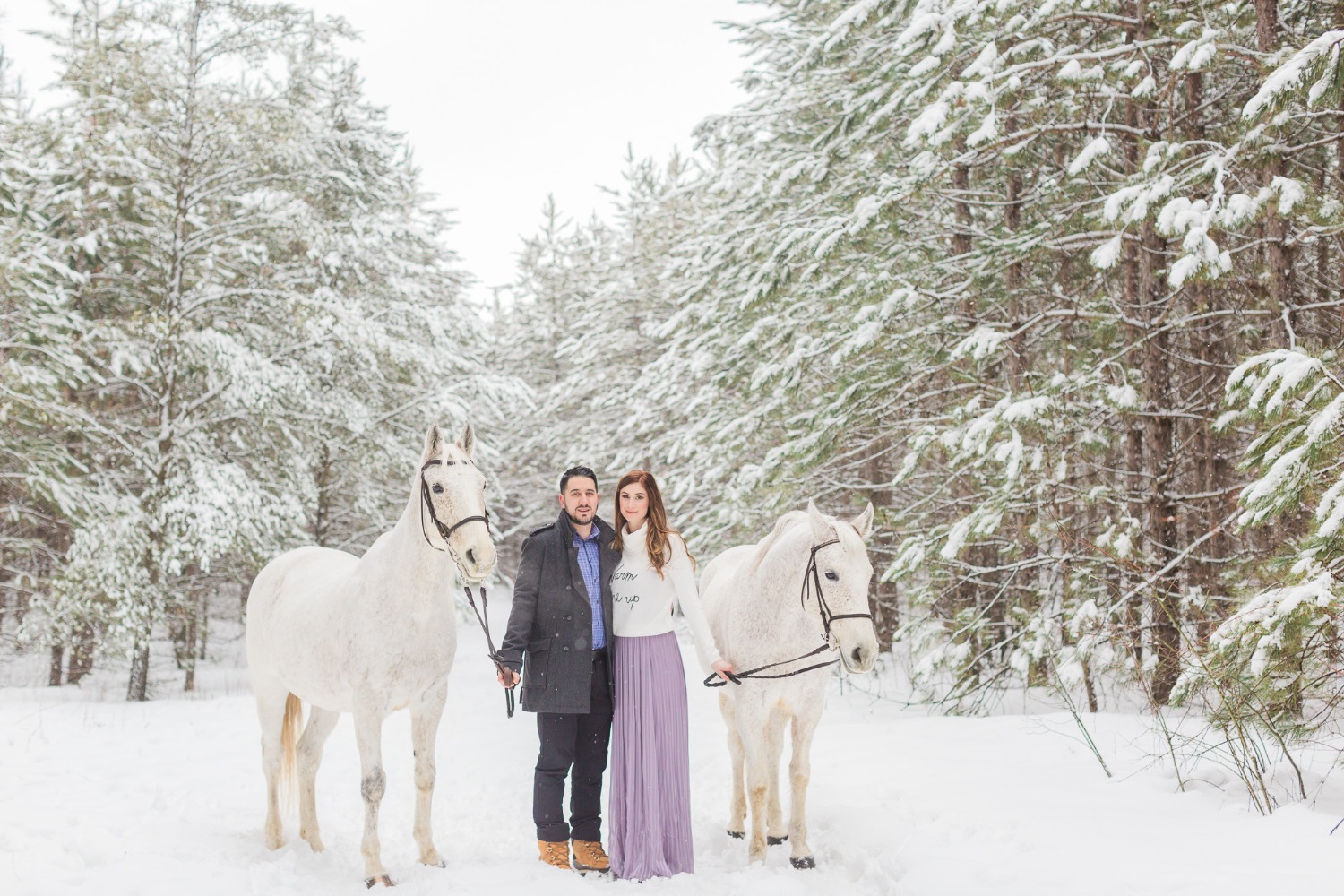 onelovetwohorsesandatonofsnowengagementshoot05