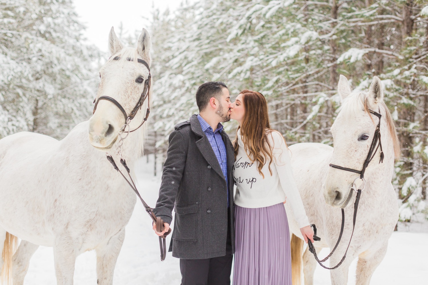 onelovetwohorsesandatonofsnowengagementshoot08