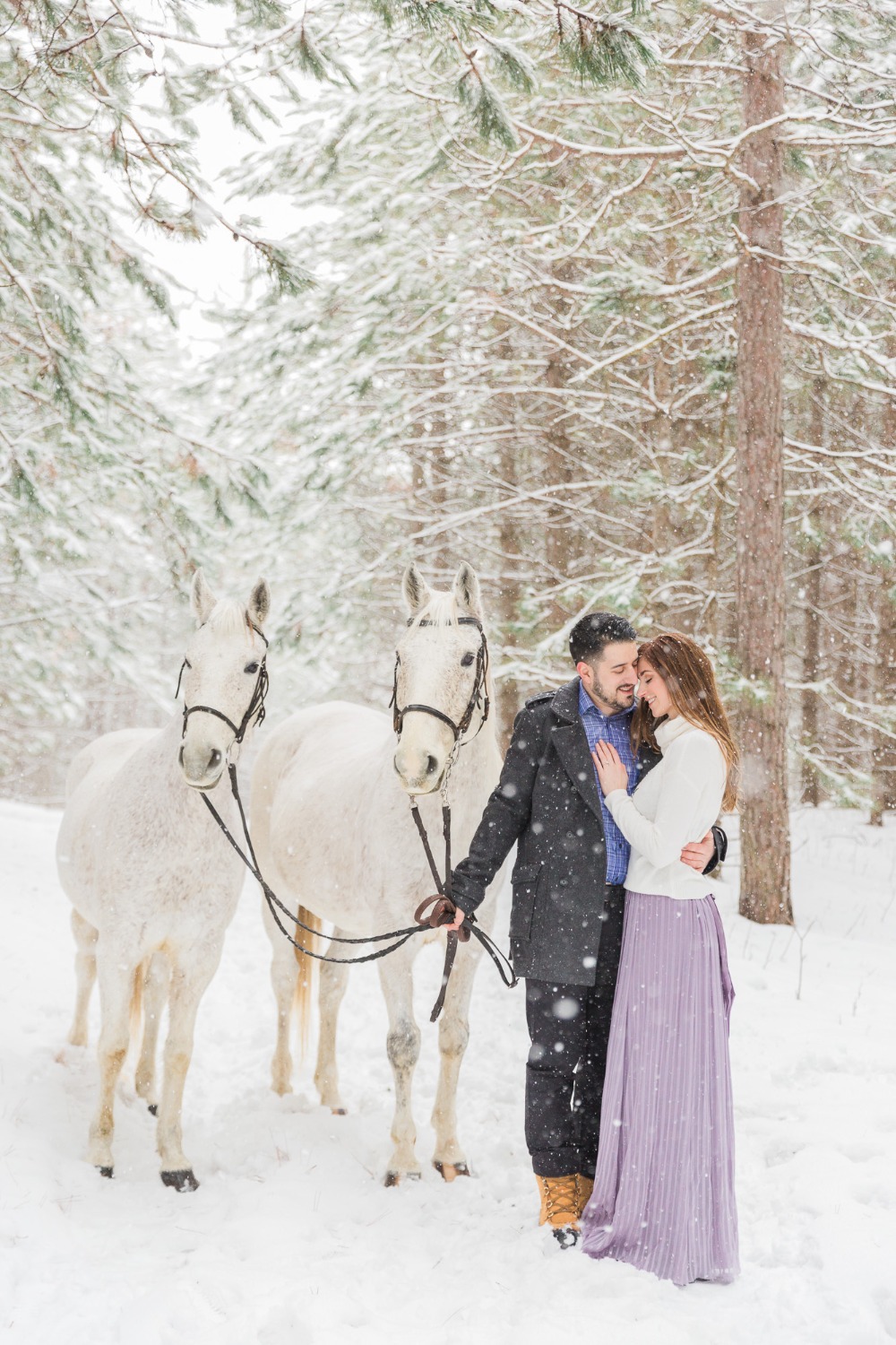 onelovetwohorsesandatonofsnowengagementshoot26