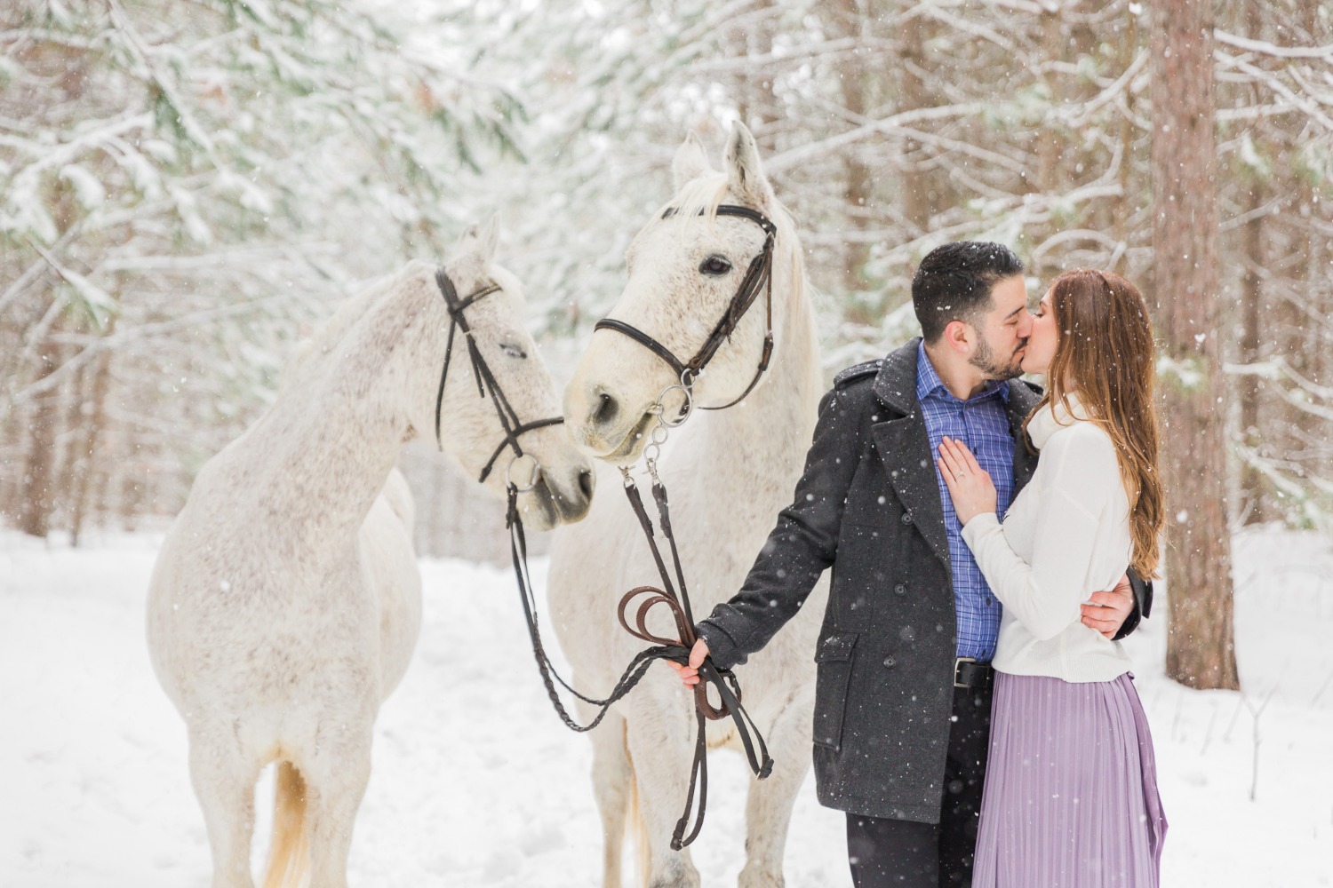 onelovetwohorsesandatonofsnowengagementshoot30