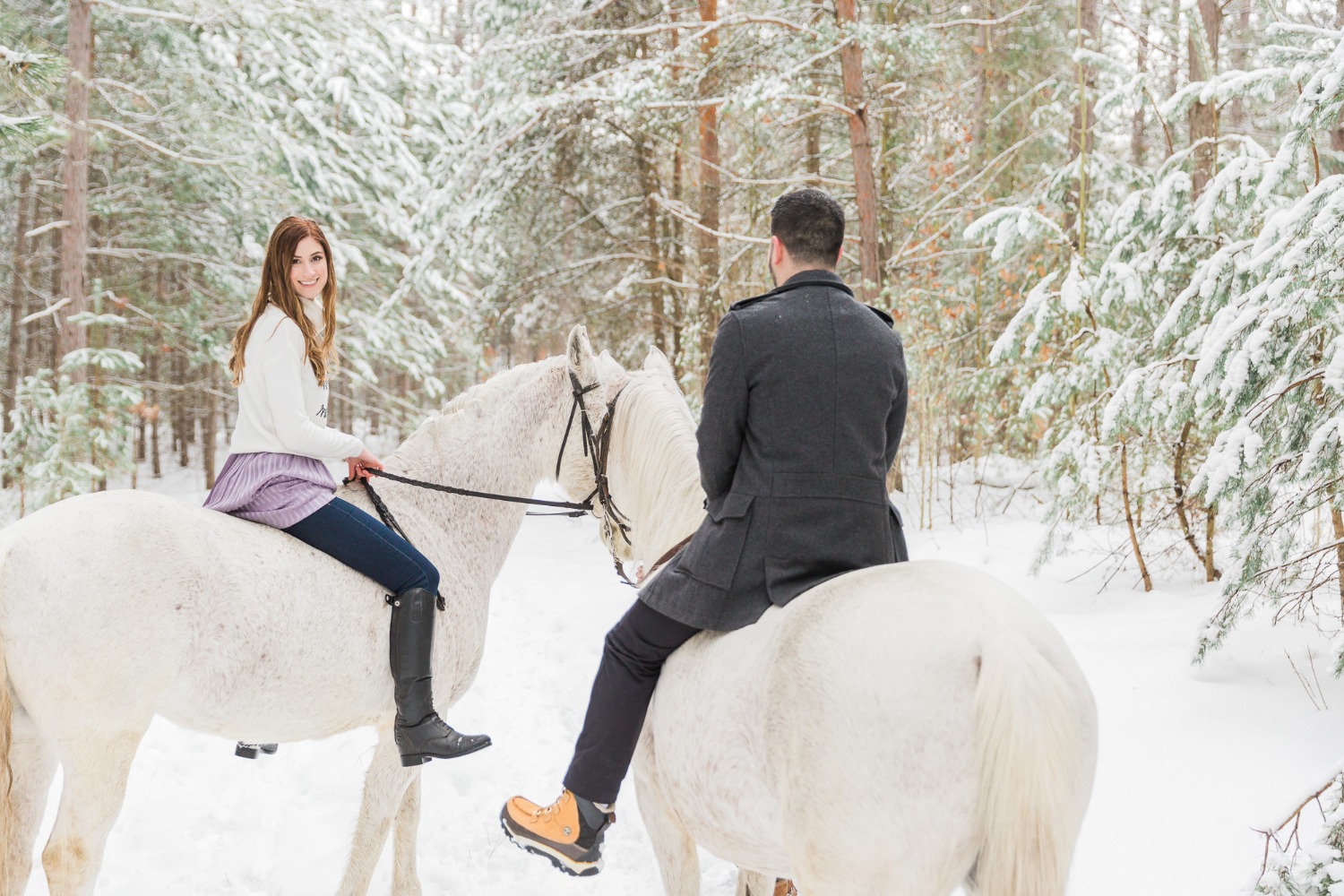 onelovetwohorsesandatonofsnowengagementshoot33