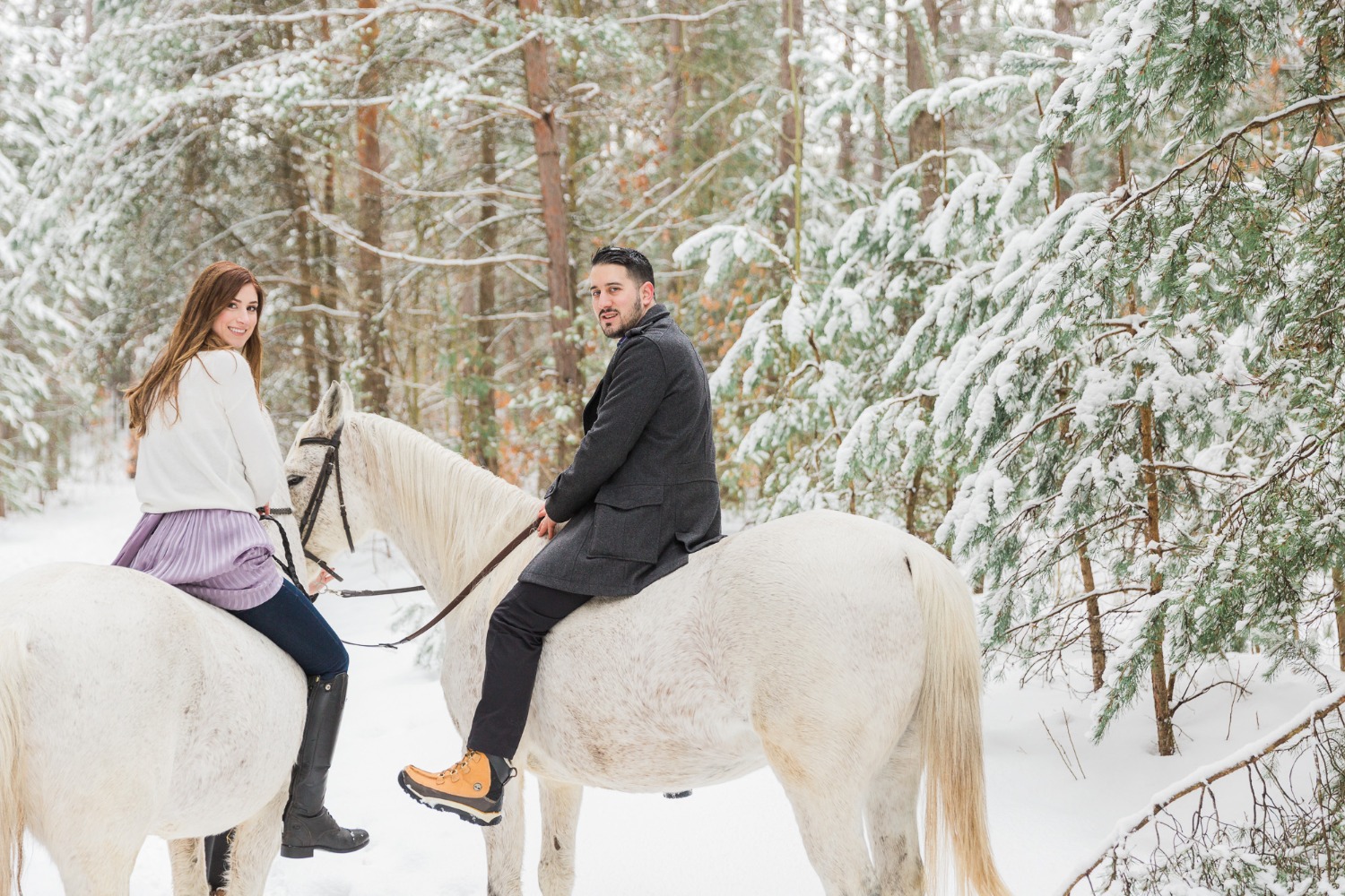 onelovetwohorsesandatonofsnowengagementshoot34