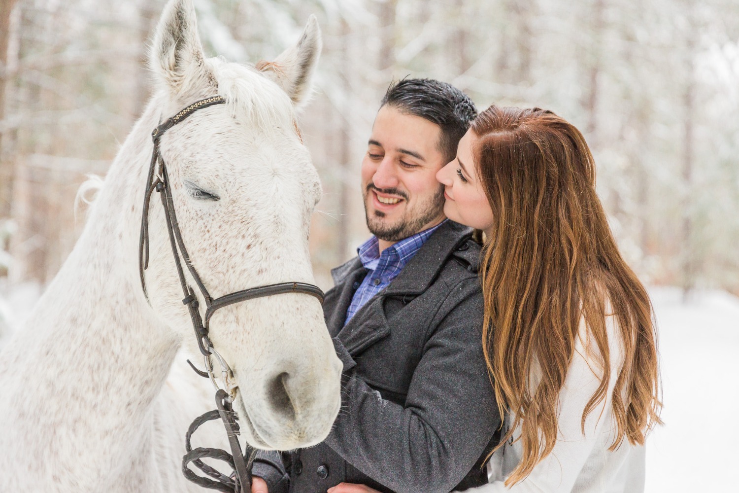 onelovetwohorsesandatonofsnowengagementshoot38