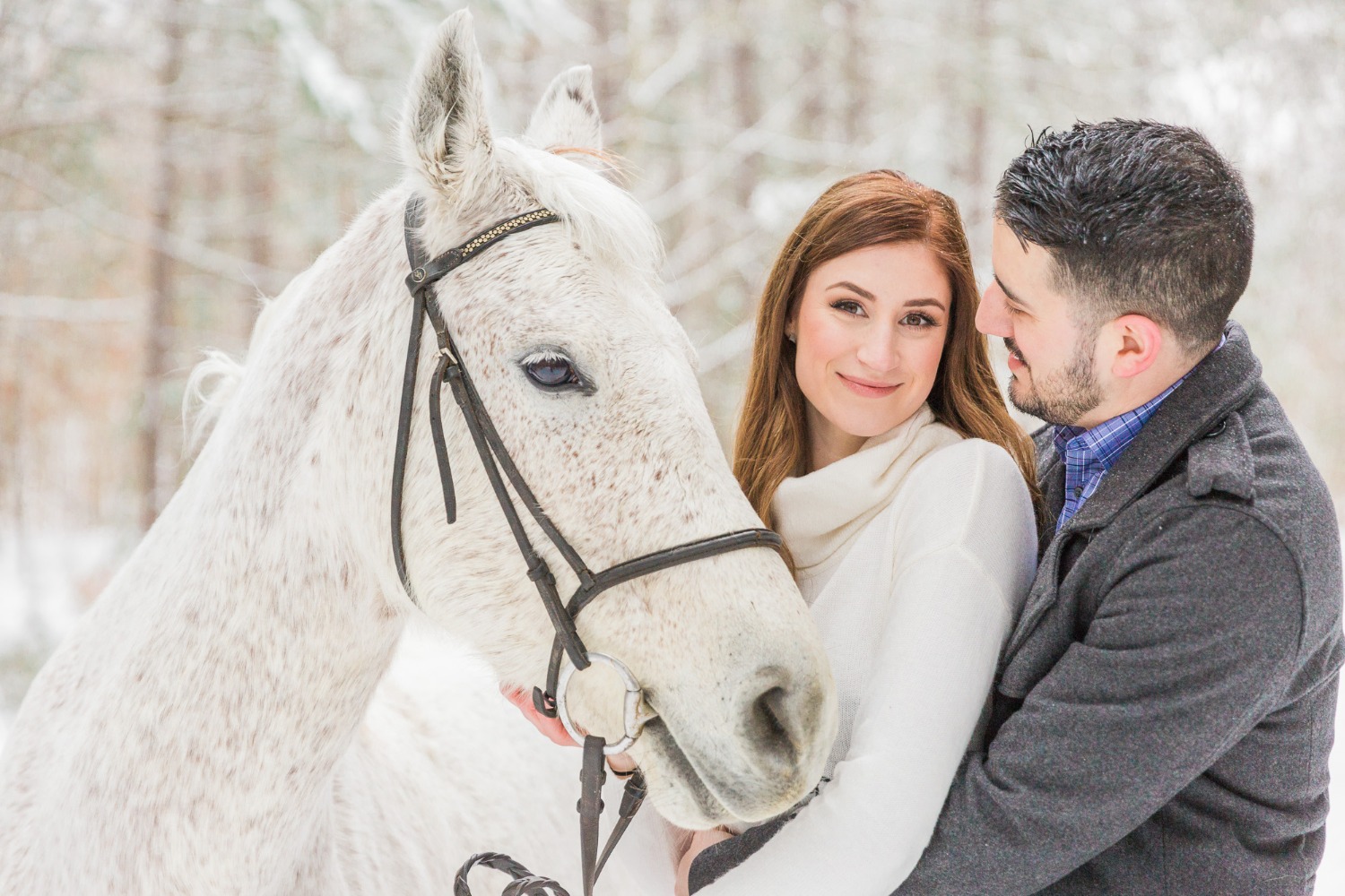 onelovetwohorsesandatonofsnowengagementshoot41