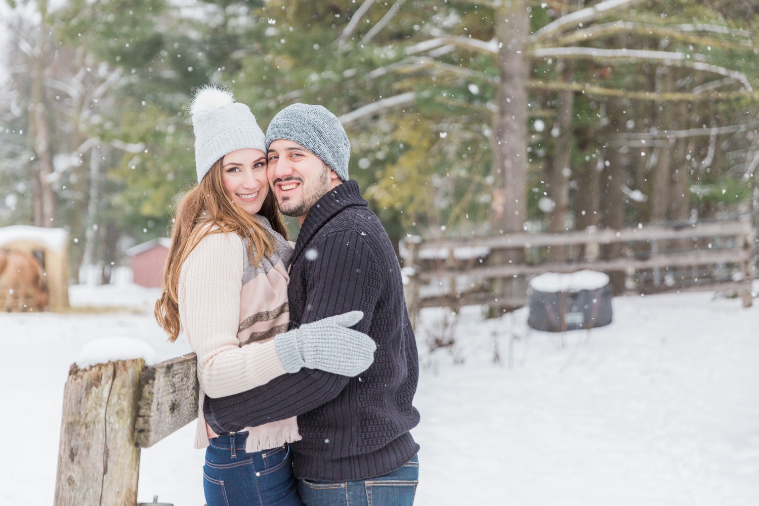 onelovetwohorsesandatonofsnowengagementshoot59