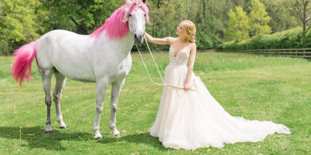 Unicorns Really Do Exist at This Vintage Circus Wedding Inspiration