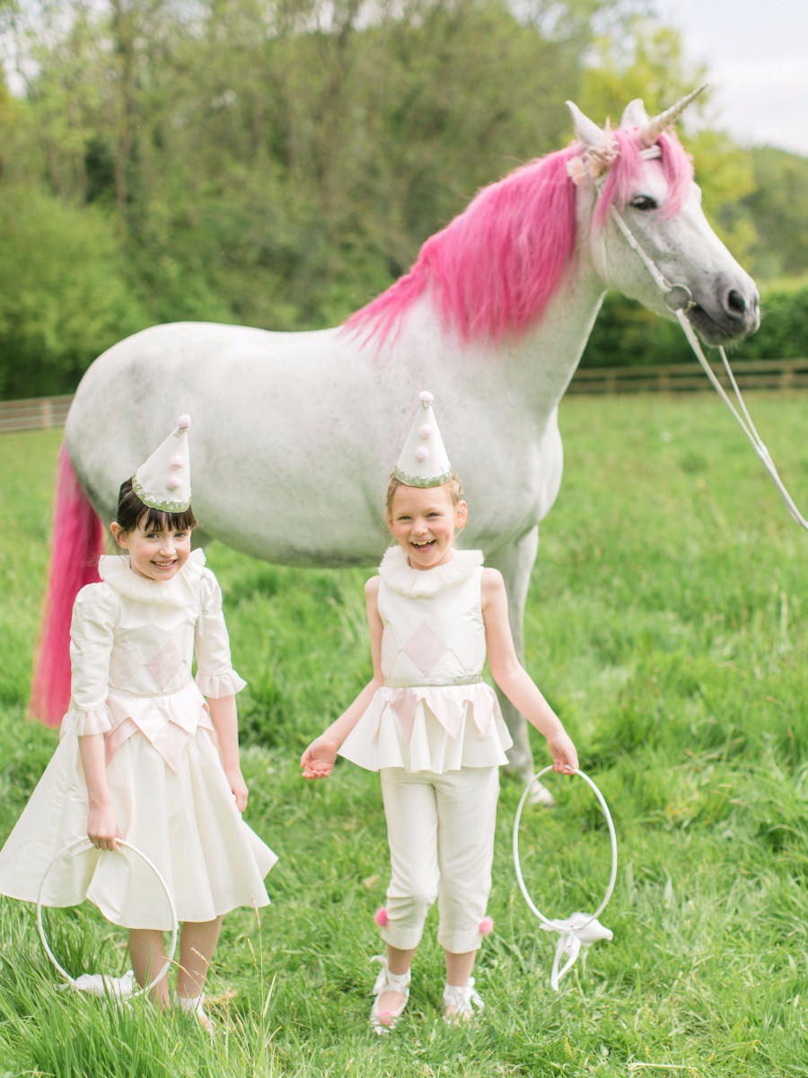 Unicorns Really Do Exist at This Vintage Circus Wedding Inspiration