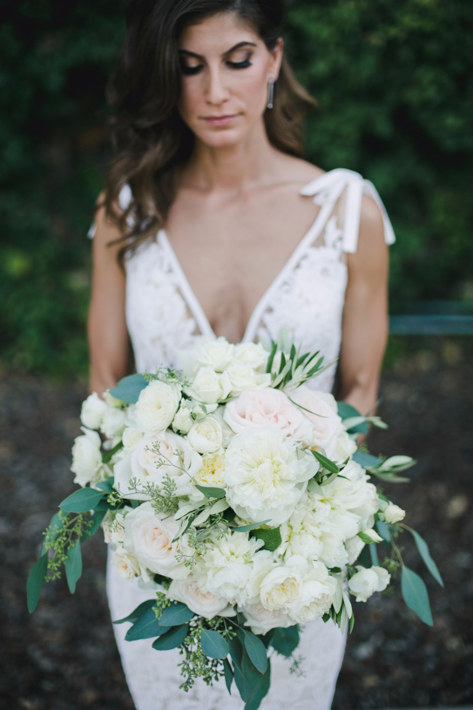 beautiful blush and white wedding bouquet