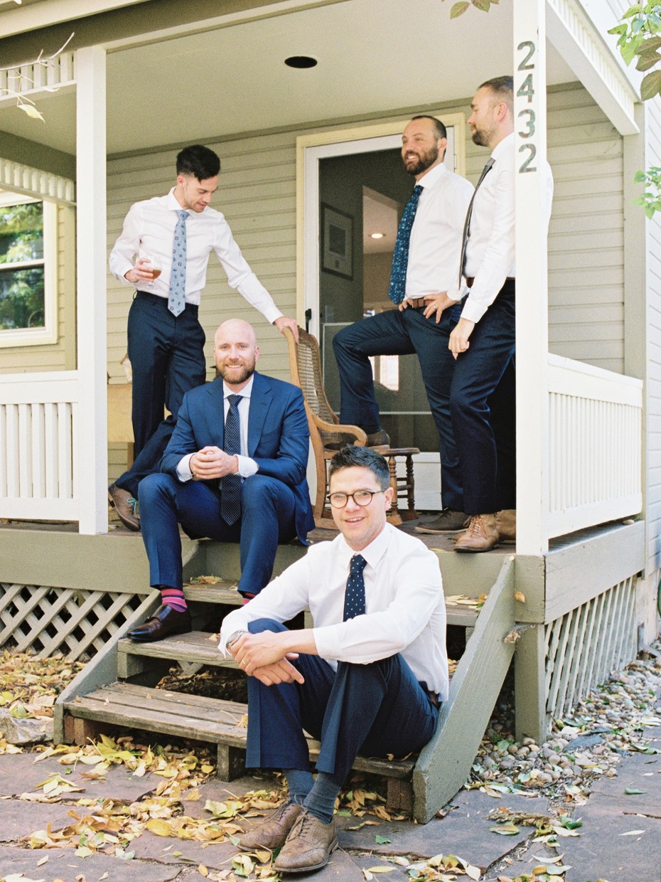 groom and his groomsmen