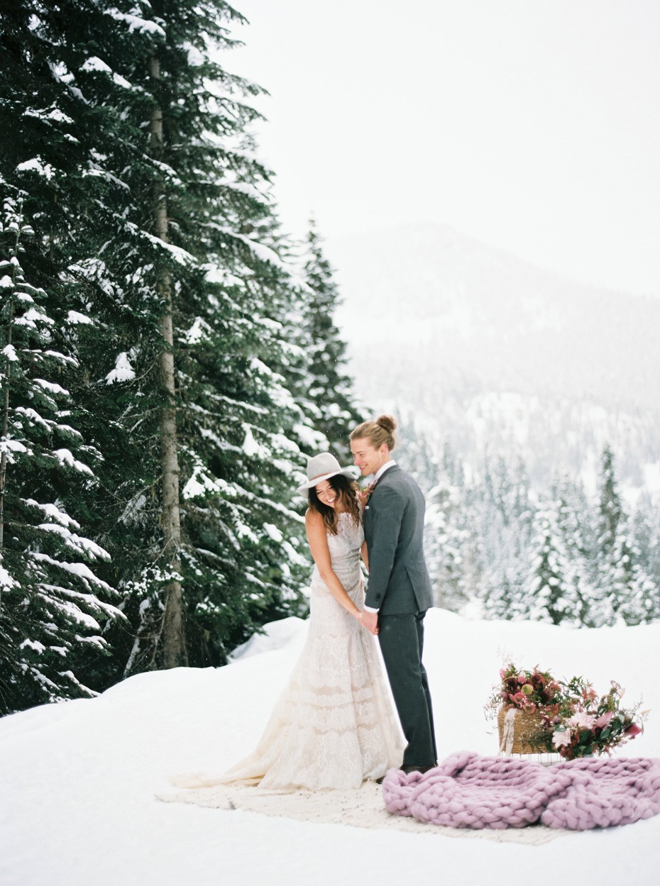happy bride and groom winter wedding idea