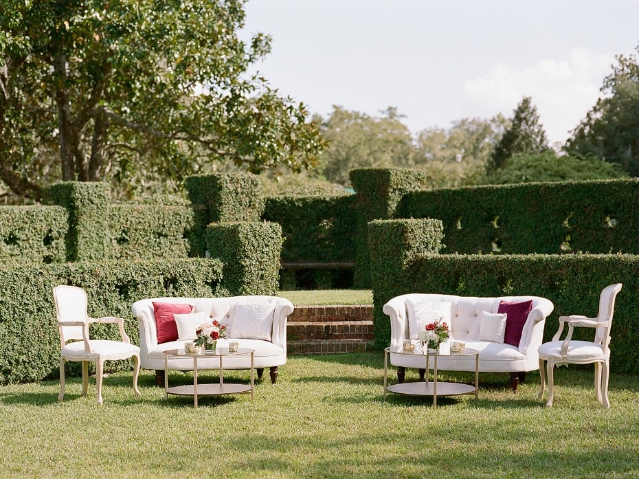 outdoor wedding lounge