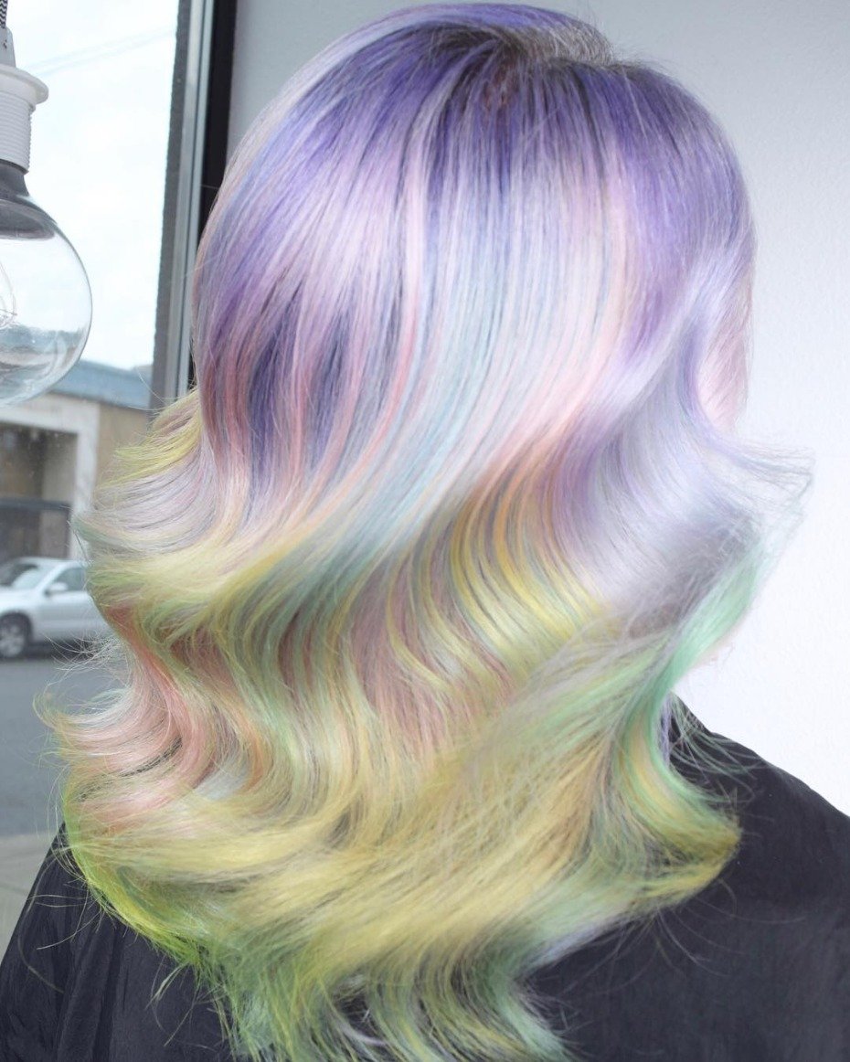 Hollywood Opal Hair Trend for Brides