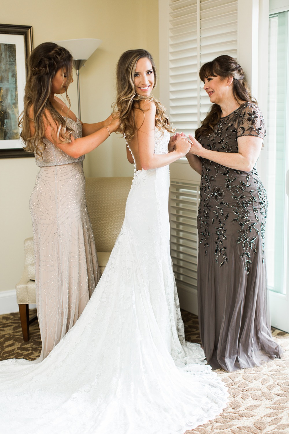 how-to-have-a-glamorous-pastel-wedding