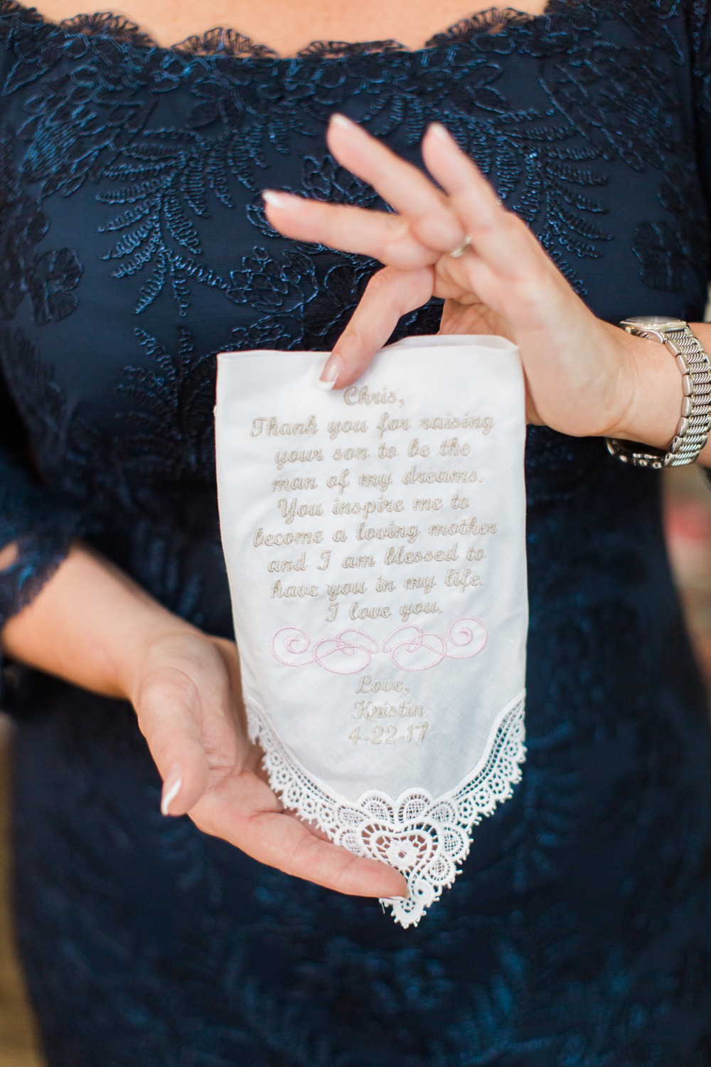 how-to-have-a-glamorous-pastel-wedding