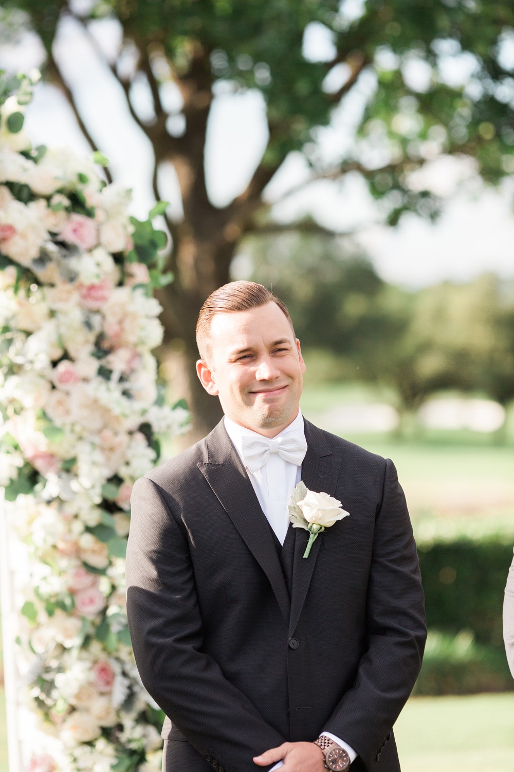 how-to-have-a-glamorous-pastel-wedding