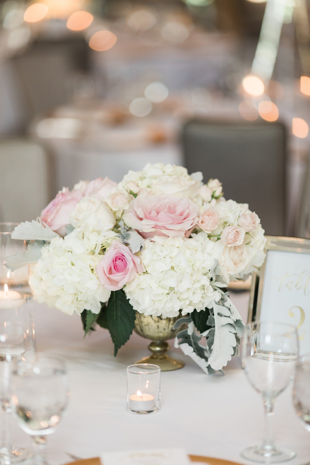 how-to-have-a-glamorous-pastel-wedding