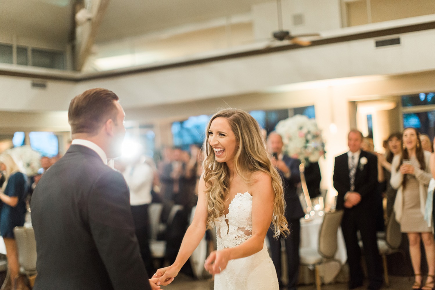 how-to-have-a-glamorous-pastel-wedding