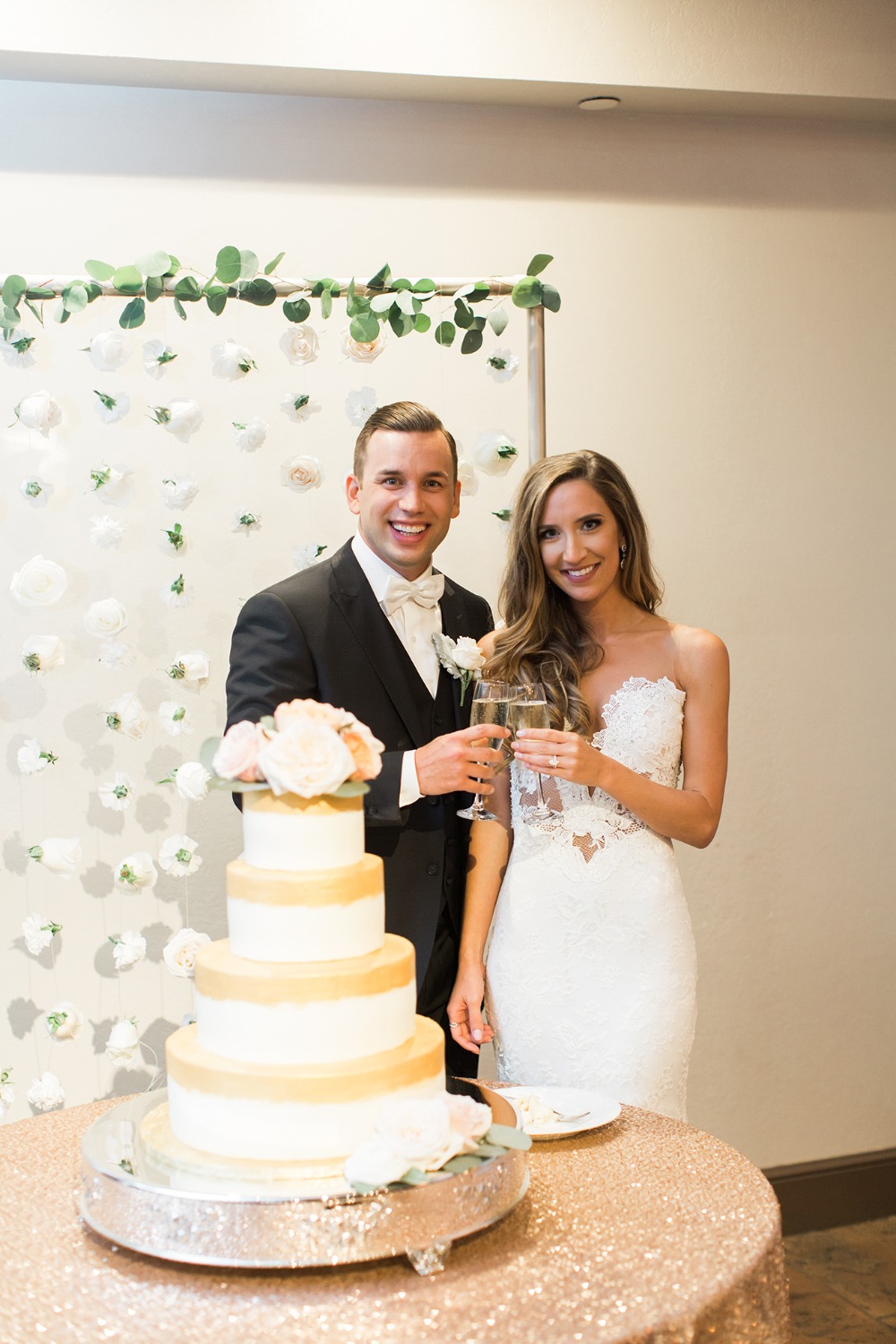 how-to-have-a-glamorous-pastel-wedding