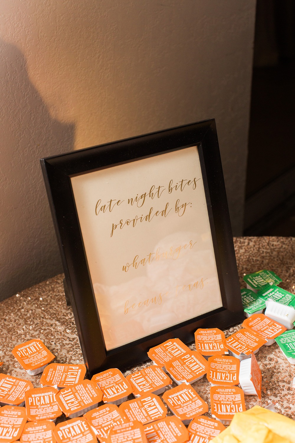 how-to-have-a-glamorous-pastel-wedding