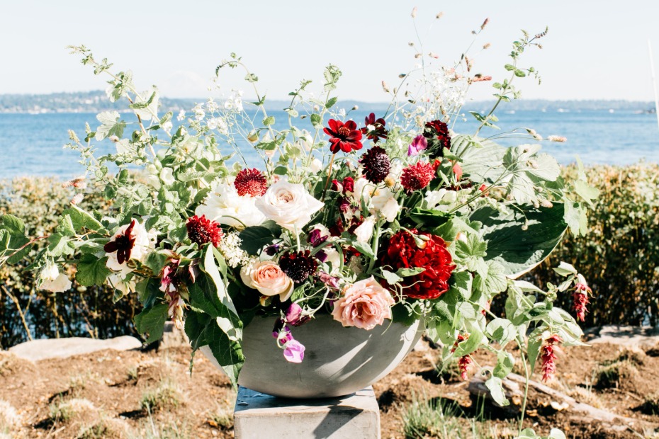 potted floral accents for your wedding day