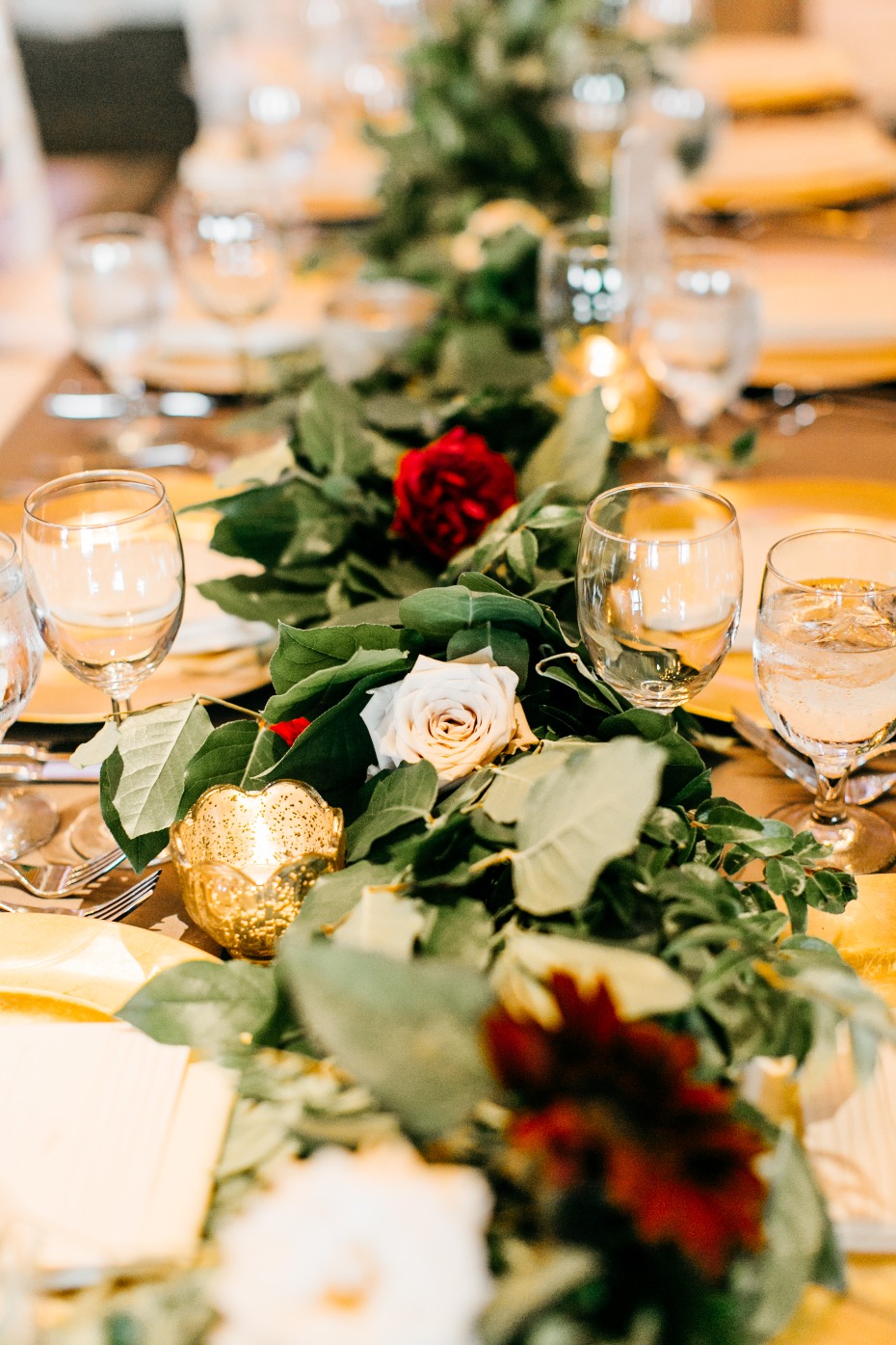 floral garland wedding table centerpiece