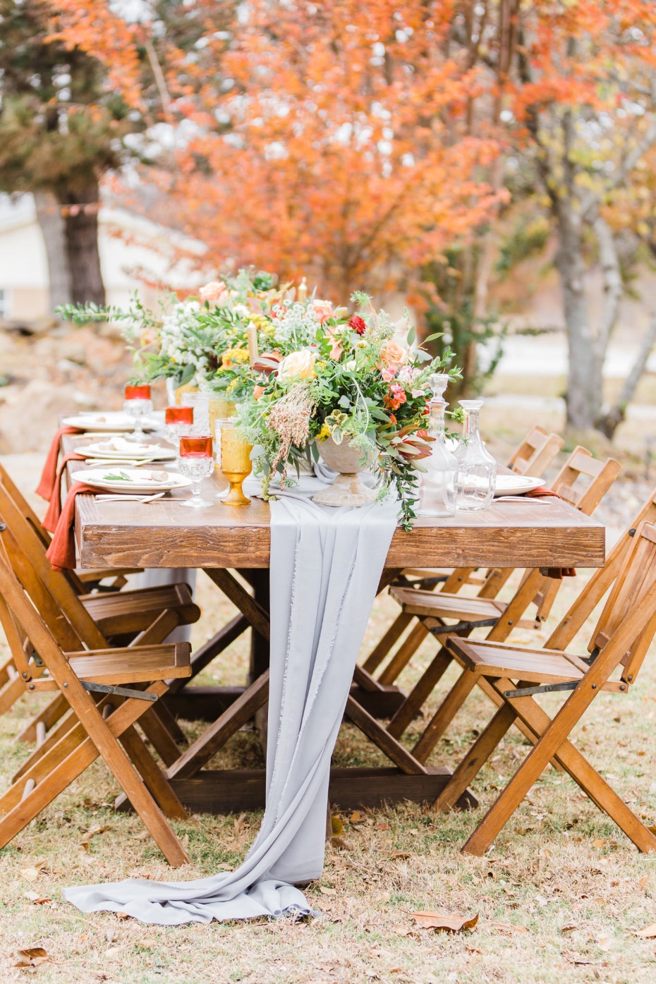rustic fall wedding table decor