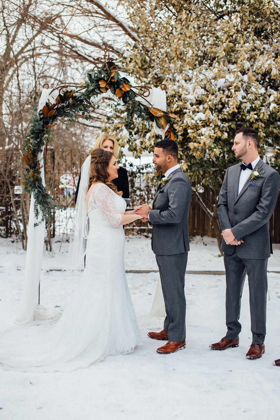 Outdoor winter wedding