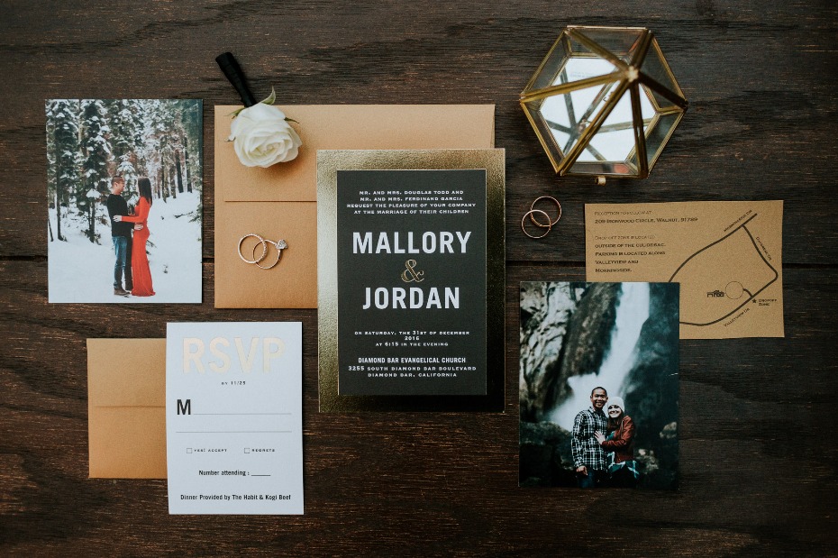 Modern invitation suite