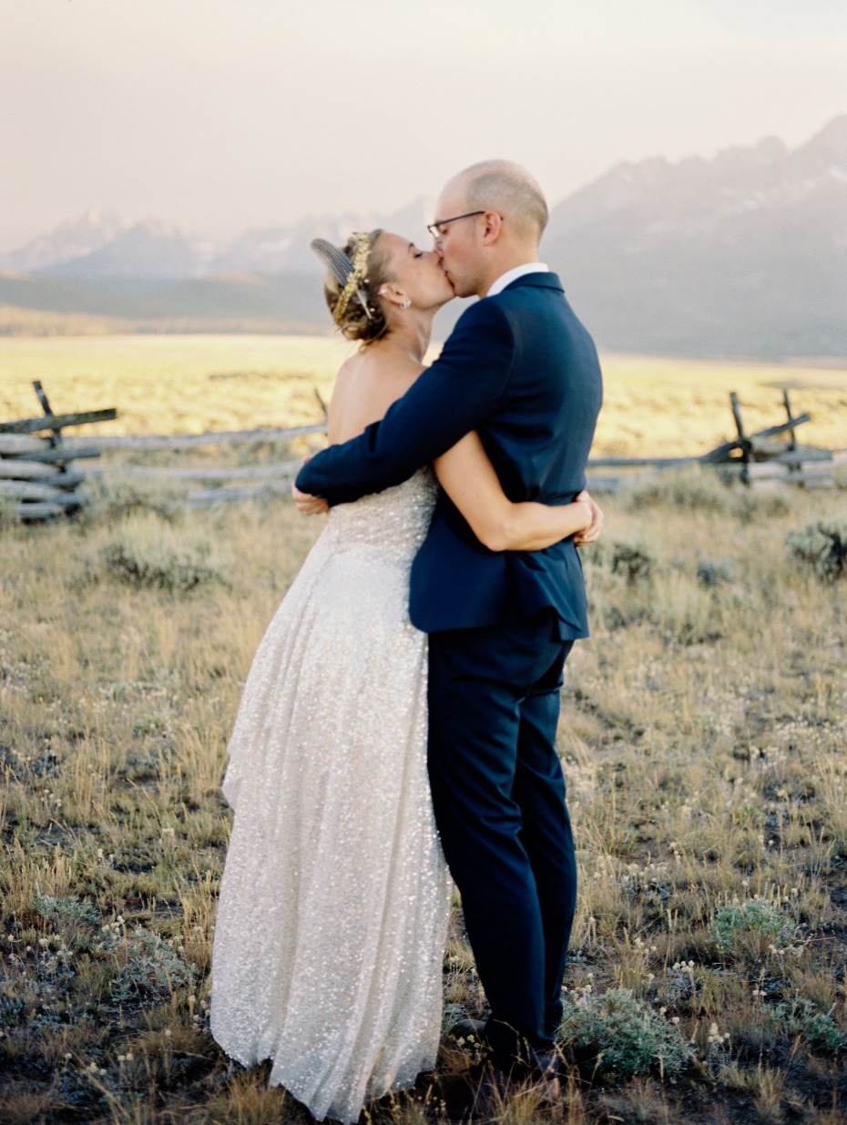 sweet candid wedding kiss