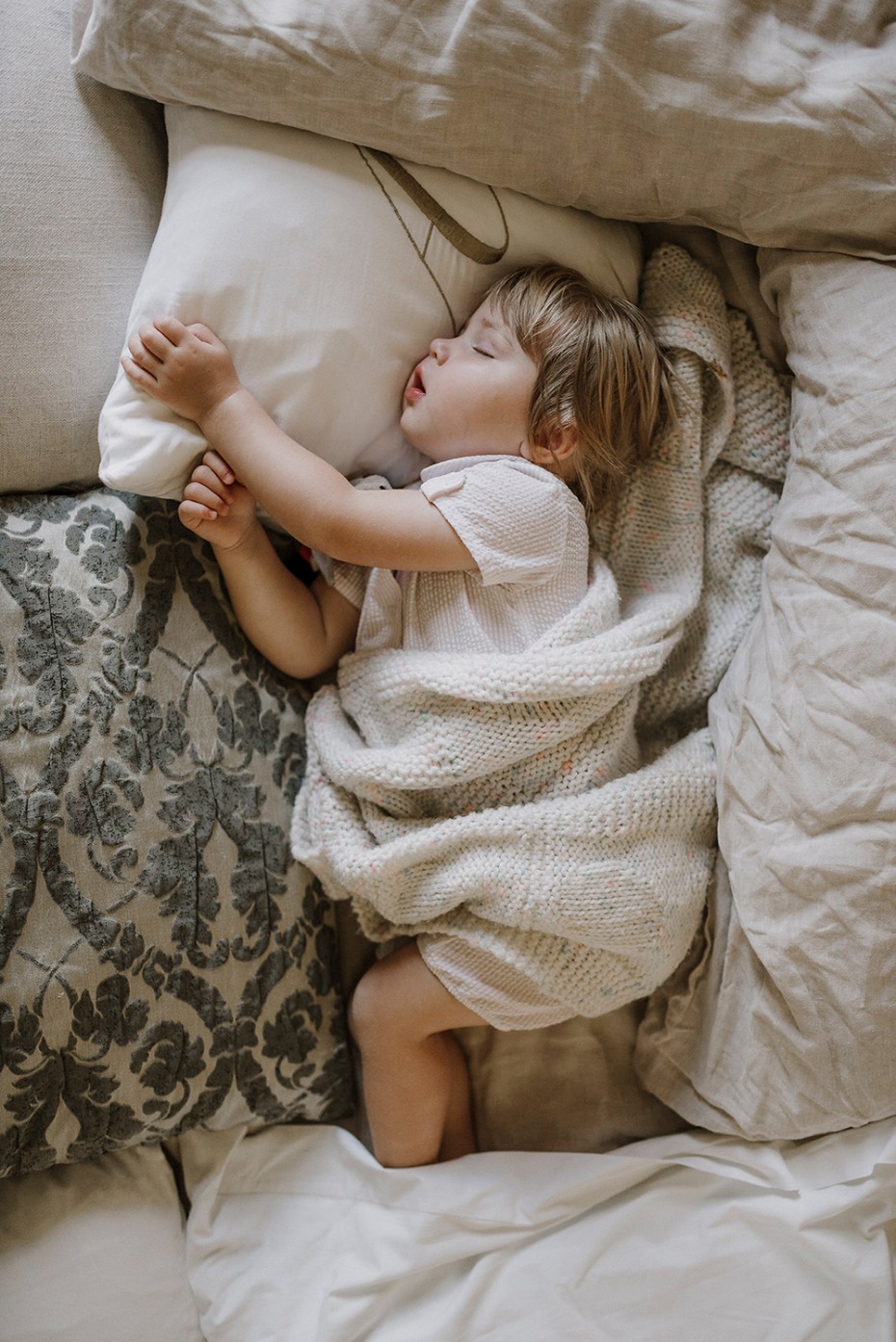 sleepy little flower girl