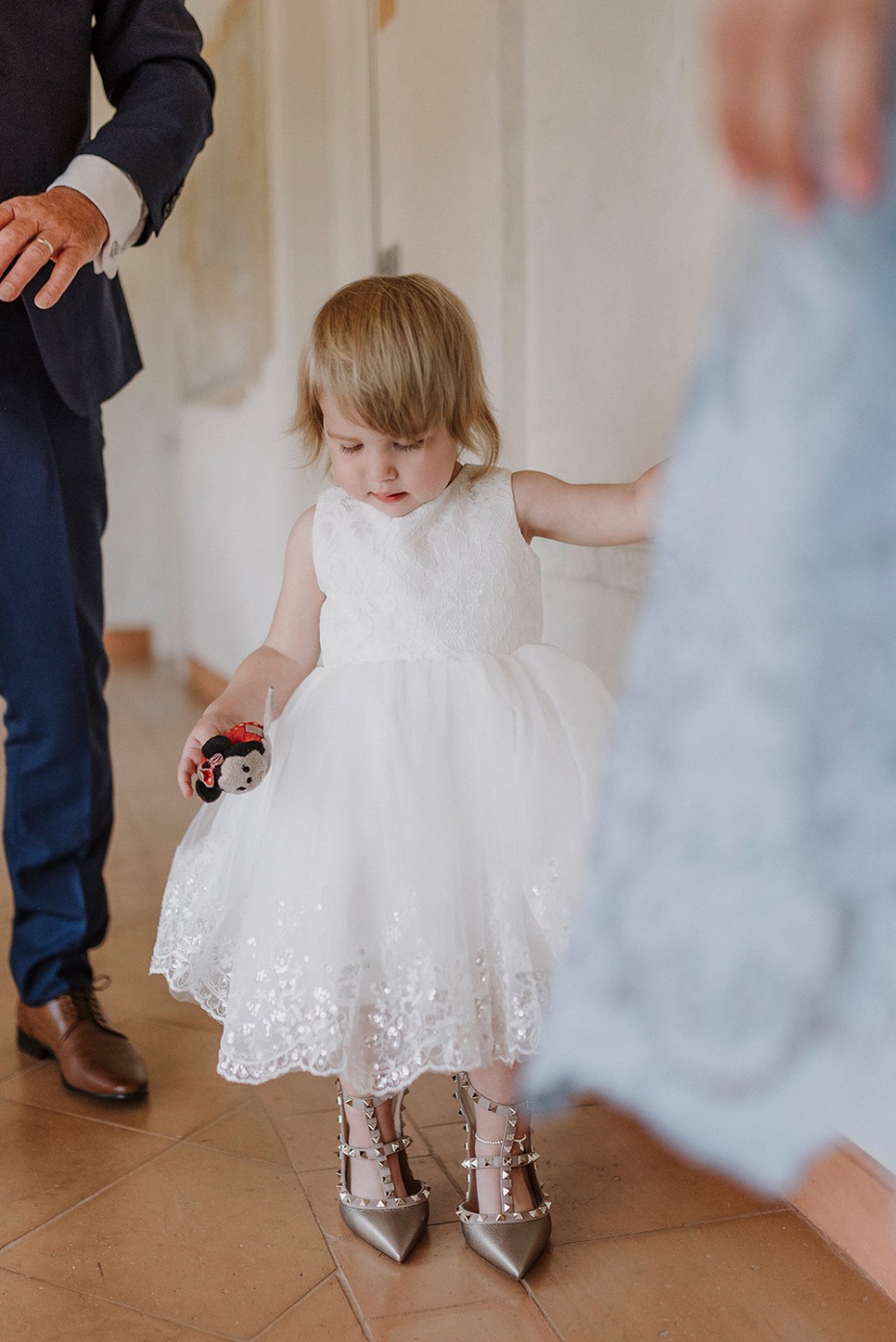 trying on moms wedding shoes