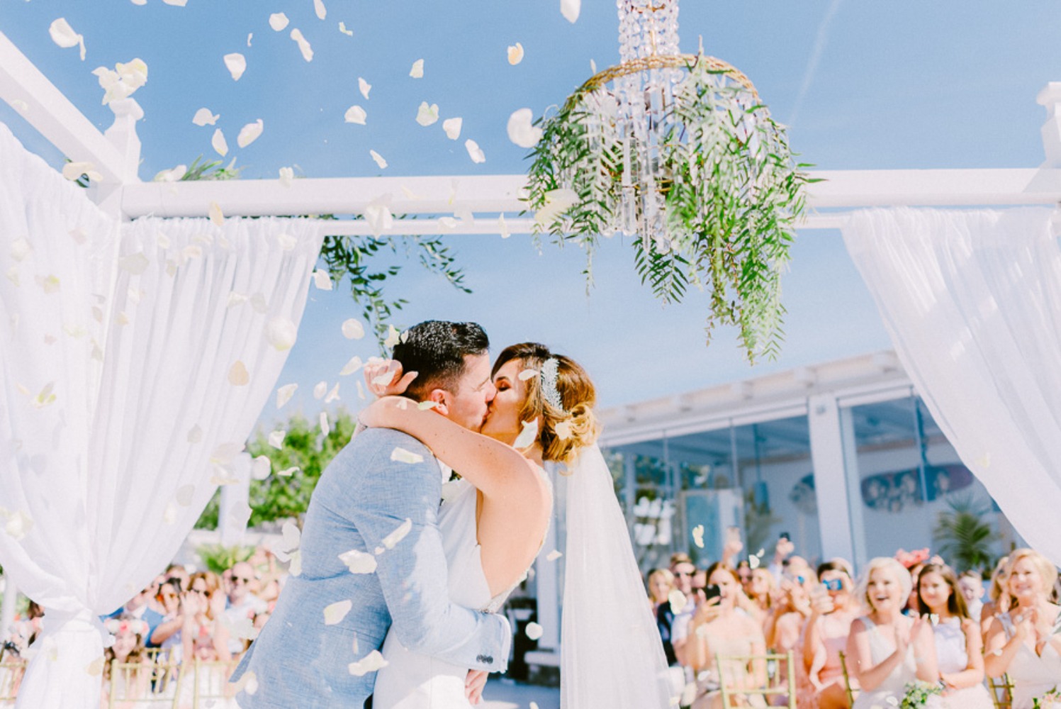 thinking-of-getting-married-abroad
