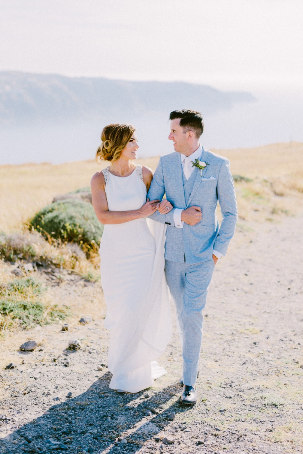 thinking-of-getting-married-abroad
