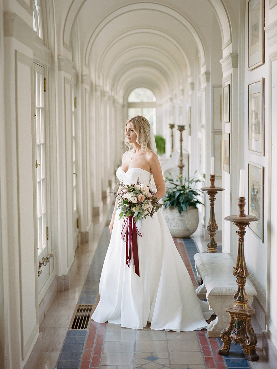 This Southern Charmer Wedding Has A Wedding Dress Story You'll Love!
