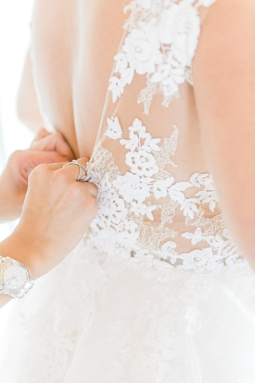 this-sunshine-filled-wedding-is-about